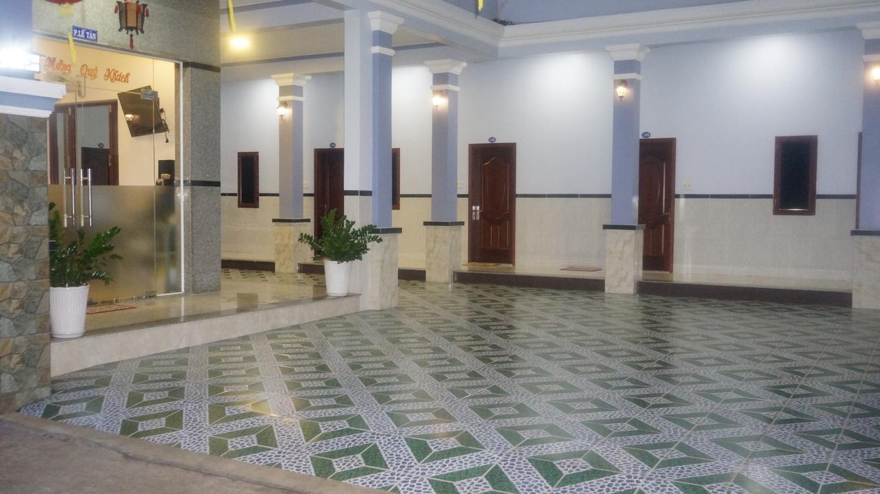Motel Hoang Gia Long Khanh Экстерьер фото